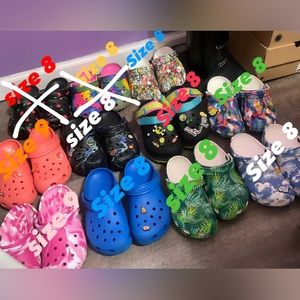 Multiple CROCS , 2 for 50$